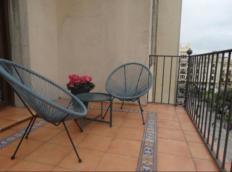 Ático dos dormitorios en el centro de Córdoba Exterior foto